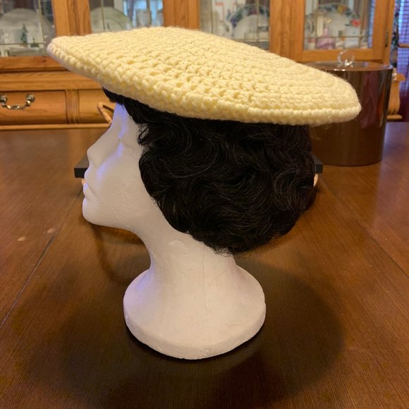 Hat - Picture 4 of 4